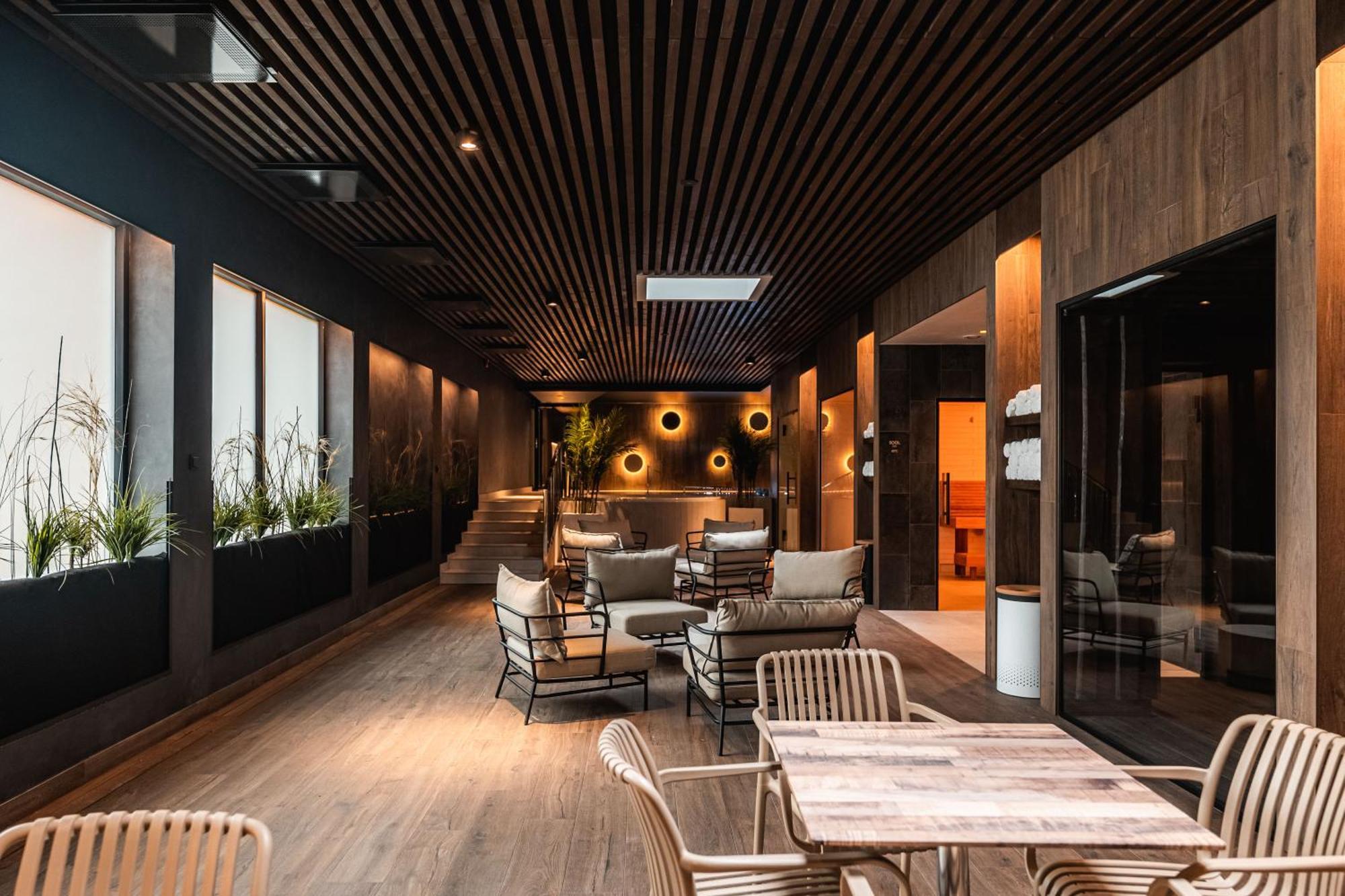Oe Seaside Suites & Spa Kuressaare Eksteriør bilde