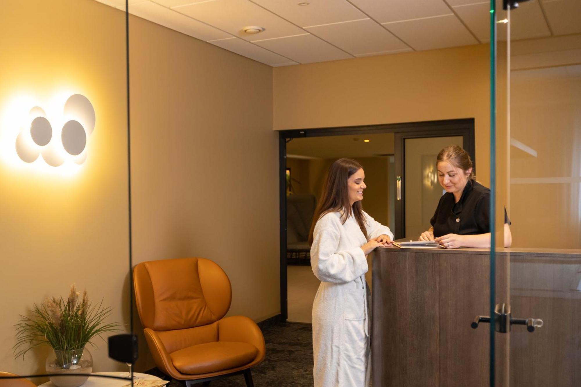 Oe Seaside Suites & Spa Kuressaare Eksteriør bilde