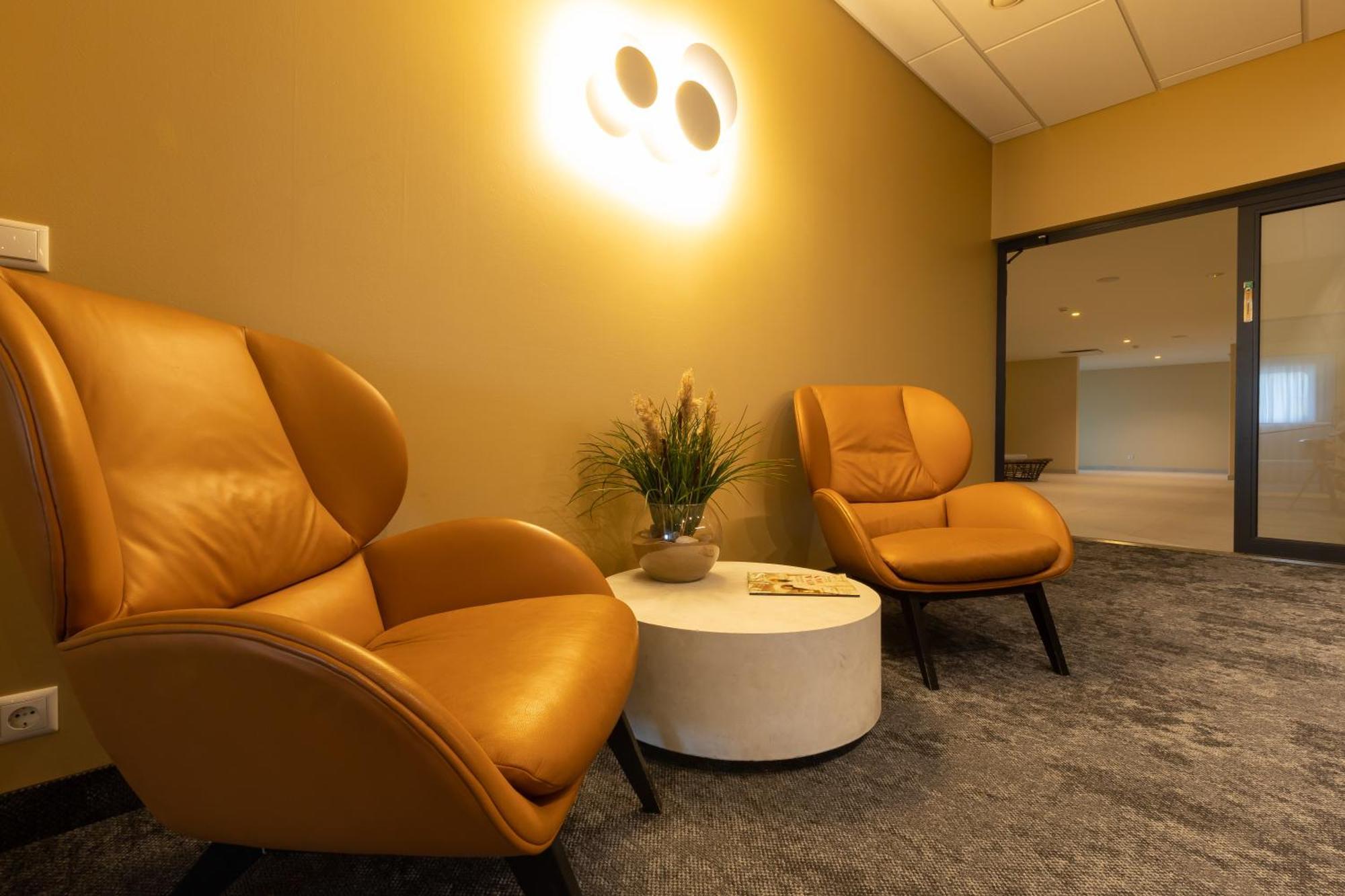 Oe Seaside Suites & Spa Kuressaare Eksteriør bilde